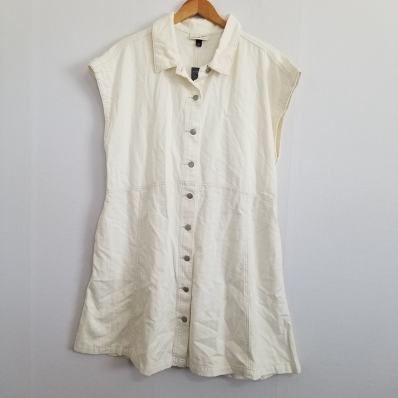 Universal Thread Dresses & Skirts - Sleeveless Button-Front Mini Dress - Cream